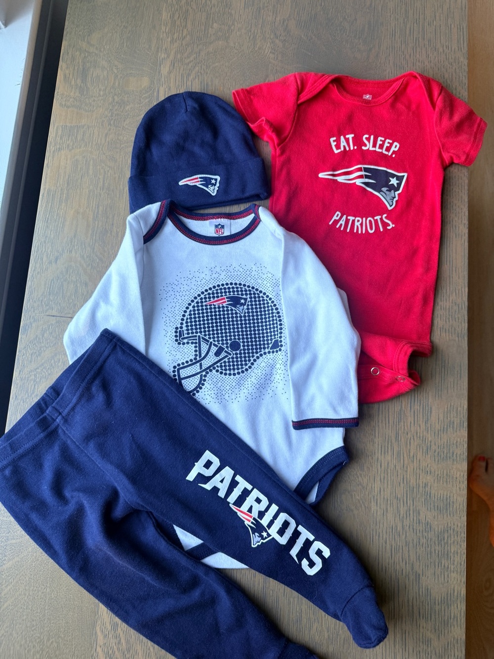 NFL Patriots Baby Bundle Outfit  (6-9M) & Onesie (12M)